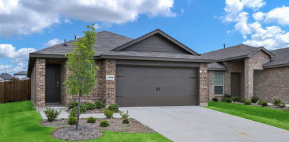 1140 Norias Dr, Forney