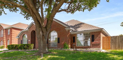 9209 Woodlake Dr, Rowlett