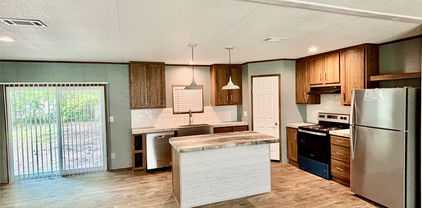 5452 County Road 2252nd Rd, Quinlan