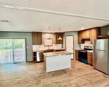 5452 County Road 2252nd Rd, Quinlan
