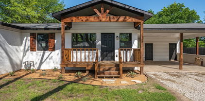 261 Bois D Arc St, Canton