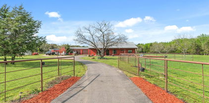9292 County Road 346, Terrell