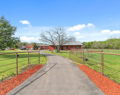 9292 County Road 346, Terrell