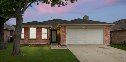 1012 Halifax Ln, Forney