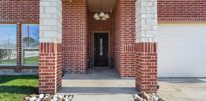 202 E Malloy Bridge Rd, Seagoville