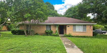 8006 Hunnicut Rd, Dallas