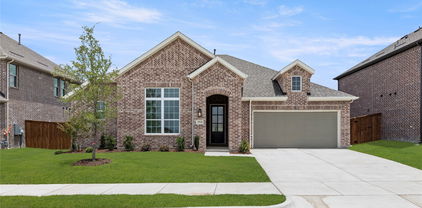 1916 Honey Creek Rd, Forney
