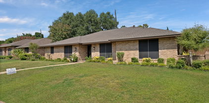 1406 Shadybrook Dr, Desoto