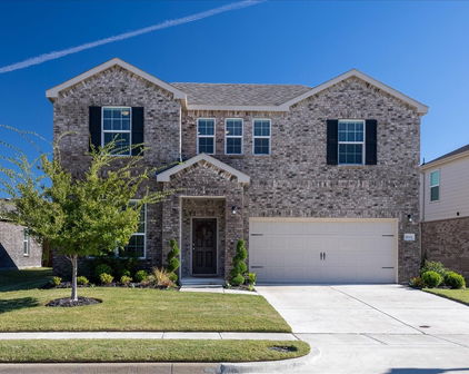 1614 Timpson Dr, Forney