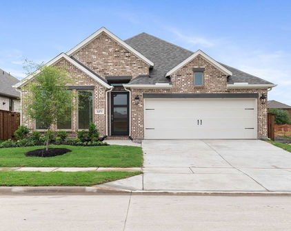 1471 Kingswell Ln, Forney