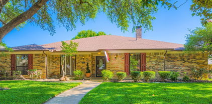 10015 Glen Canyon Dr, Dallas