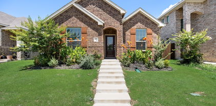 2926 S Griffin Ln, Forney