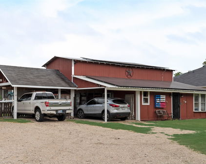 13932 County Road 236, Terrell