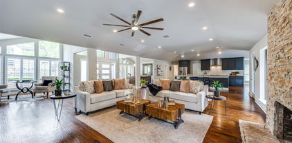 4207 Allencrest Ln, Dallas
