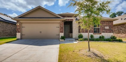 2235 Vance Dr, Forney