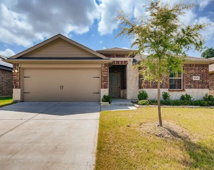 2235 Vance Dr, Forney