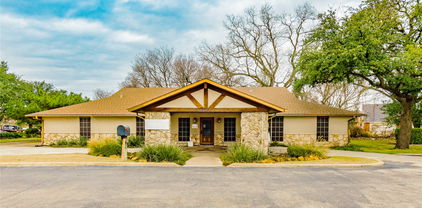 7617 Lakeview Pkwy, Rowlett
