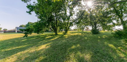 3917 Chiesa Rd, Rowlett