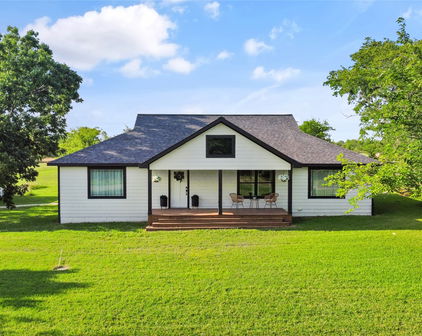 2415 Vz County Road 2624, Wills Point