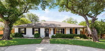 3566 Royal Ln, Dallas