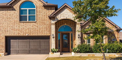 1008 Hummingbird Ct, Forney
