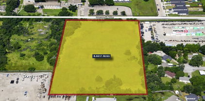 600 Edgeworth Dr, Balch Springs