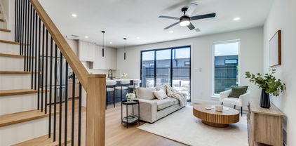7305 Flyers Way, Dallas
