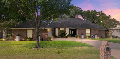 609 Ten Mile Dr, Desoto