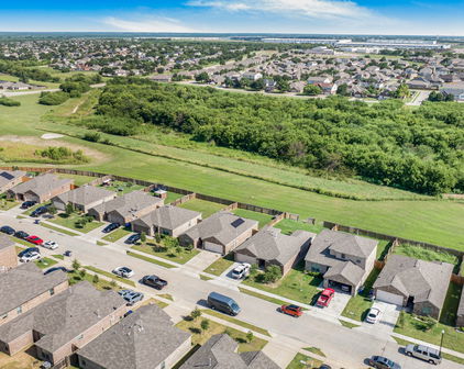 4313 Cat Tail Way, Forney