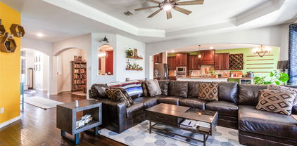 3003 Lily Ln, Forney