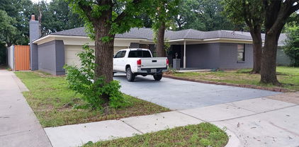 1302 Elby, Irving