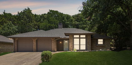 824 Cherlynne Dr, Cedar Hill
