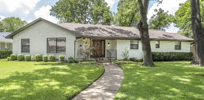10857 Waterbridge Cir, Dallas