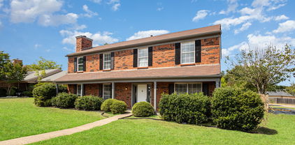 905 Eagle Dr, Desoto