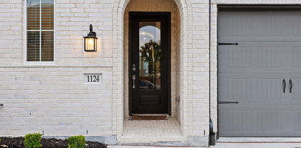 1124 Queensdown Way, Forney