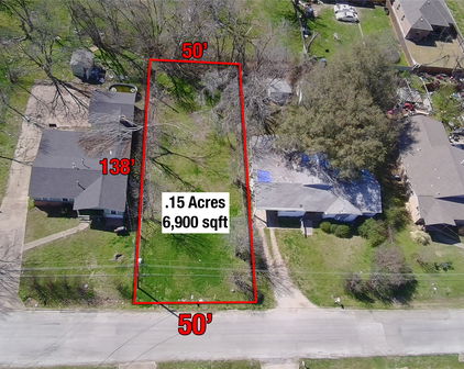 1110 S Catherine St, Terrell