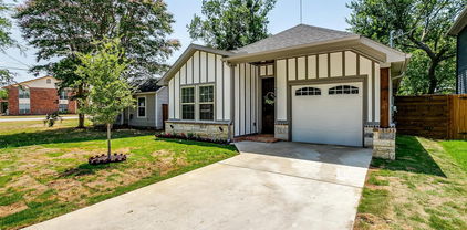 326 S Main St, Cedar Hill