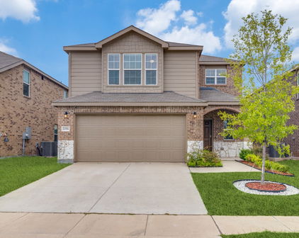 2058 Henrietta Dr, Forney