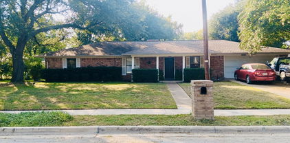 1322 Main St, Kaufman