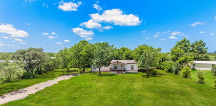 1913 Joyce Rd, Kaufman