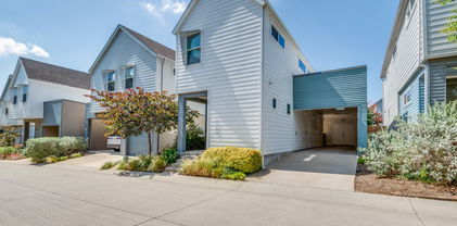 1155 Crownview Ln, Dallas