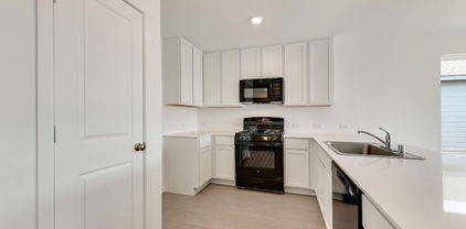 1534 Lanner Meadows Ln, Forney