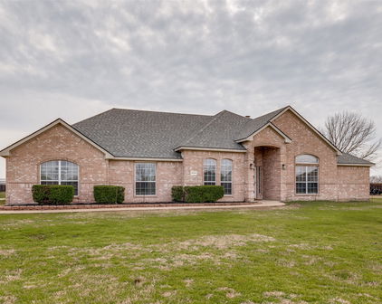 8934 Colonial Dr, Crandall