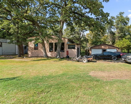 17451 Beesley Ct, Terrell