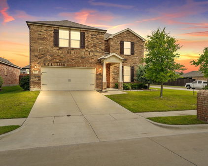 2050 Rosebury Ln, Forney