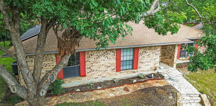 817 Braswell St, Cedar Hill