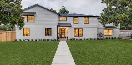 11207 Dwarfs Cir, Dallas