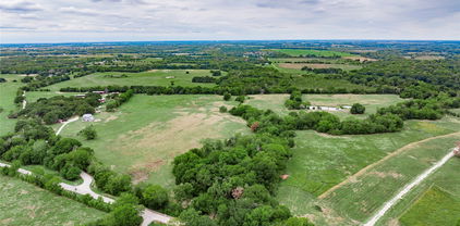 9753 County Road 311, Terrell