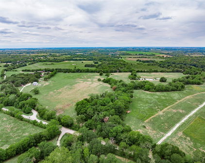9753 County Road 311, Terrell