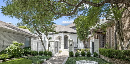 7 Royal Terrace Ct, Dallas